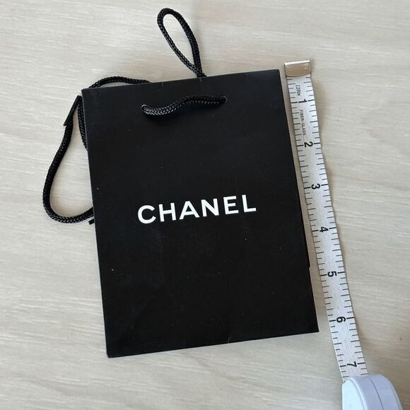 Chanel Gift Bag - Picture 3 of 3